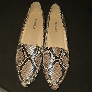 Express Women's Snakeskin Pattern Loafers - Brown and Cream
